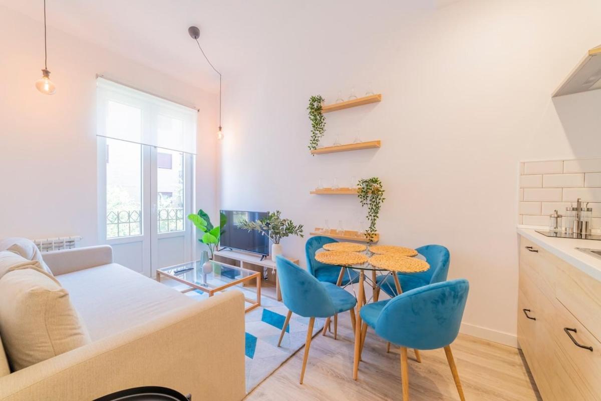 Encantador Apartamento Atocha Madrid Luaran gambar