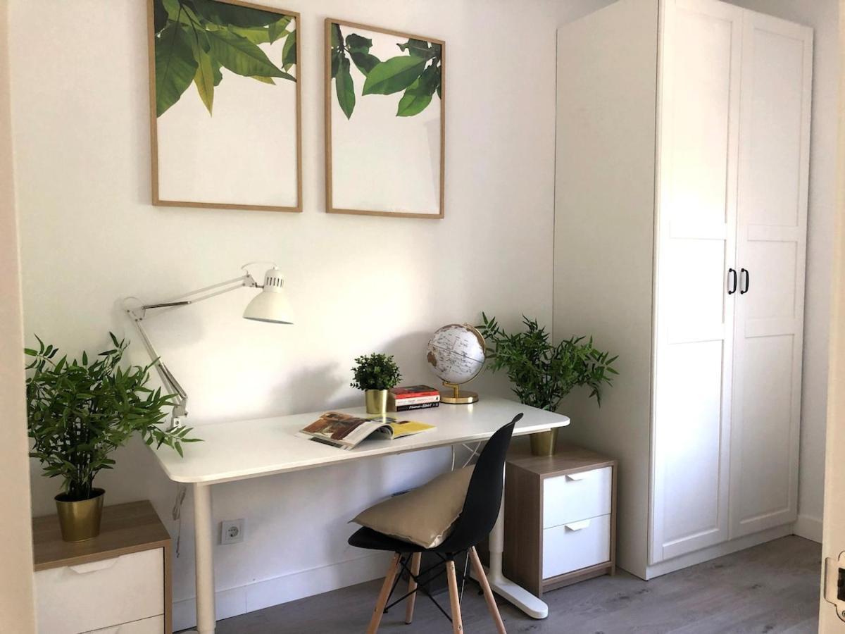 Encantador Apartamento Atocha Madrid Luaran gambar