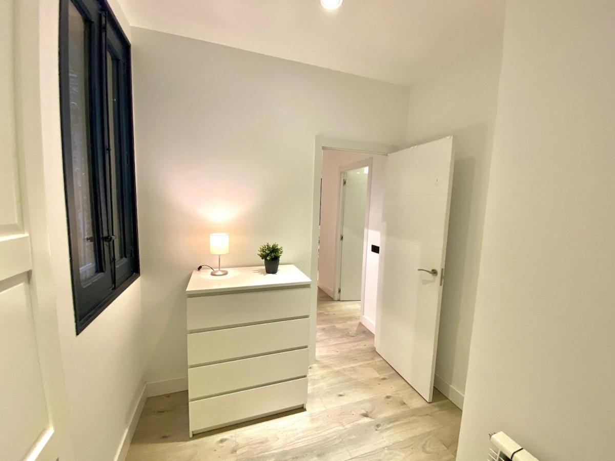Encantador Apartamento Atocha Madrid Luaran gambar
