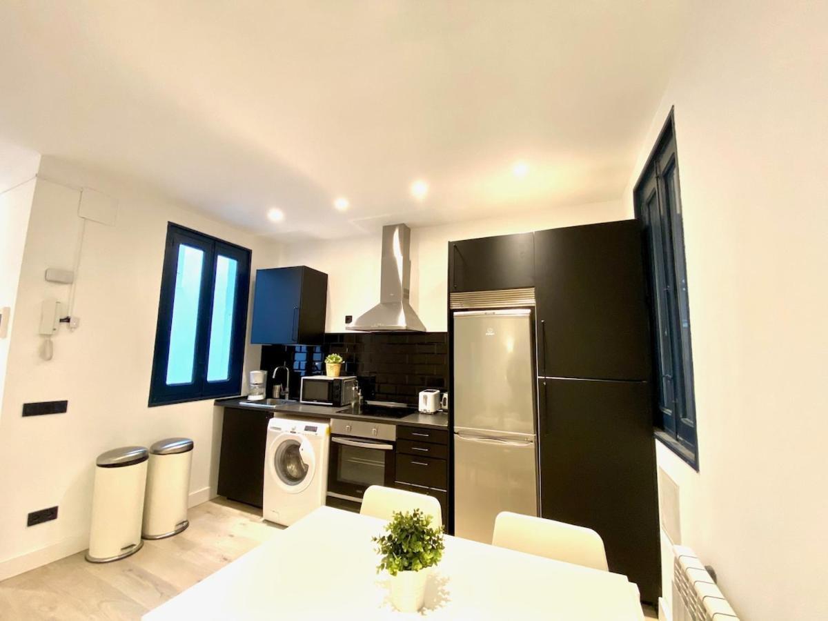 Encantador Apartamento Atocha Madrid Luaran gambar