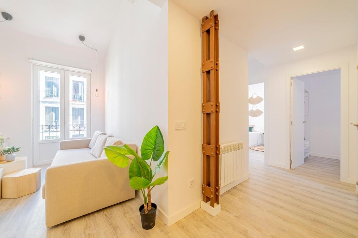 Encantador Apartamento Atocha Madrid Luaran gambar