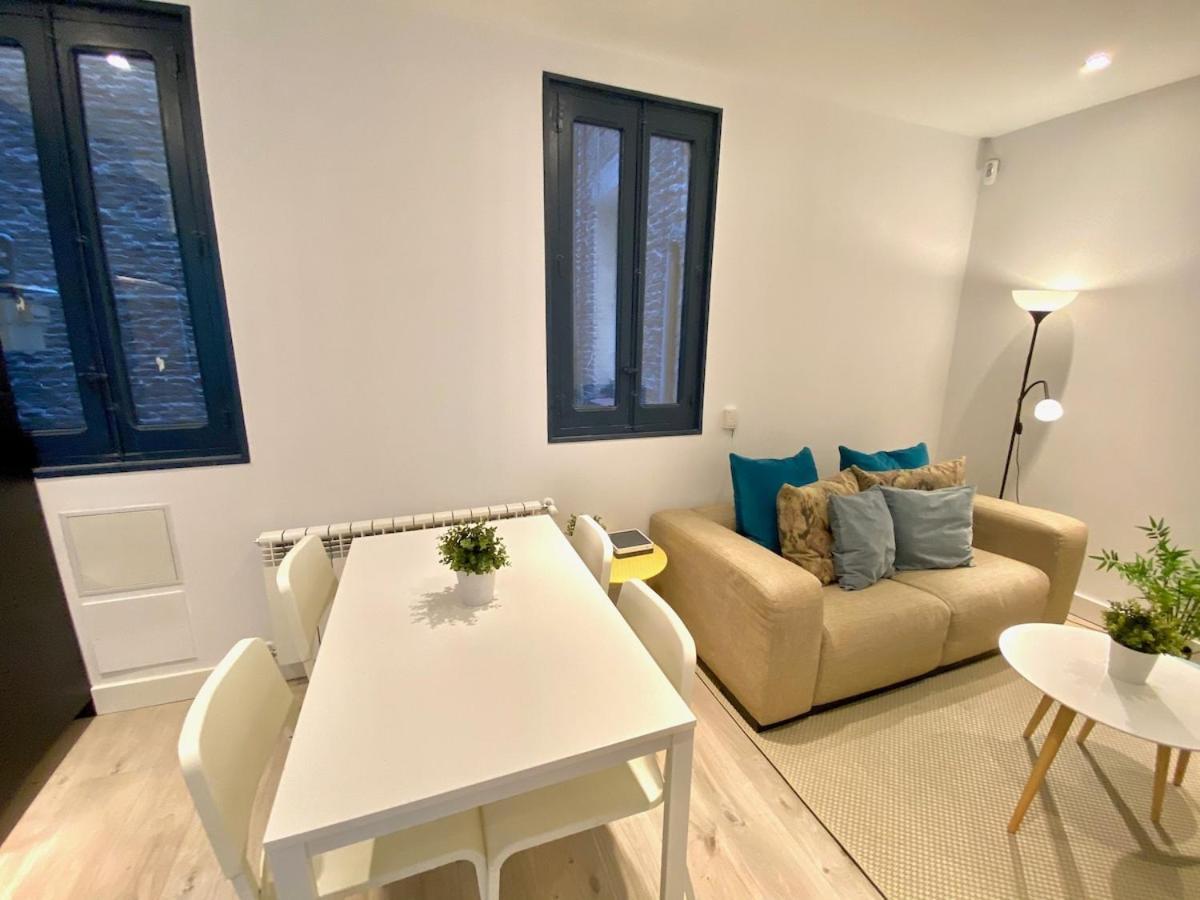 Encantador Apartamento Atocha Madrid Luaran gambar