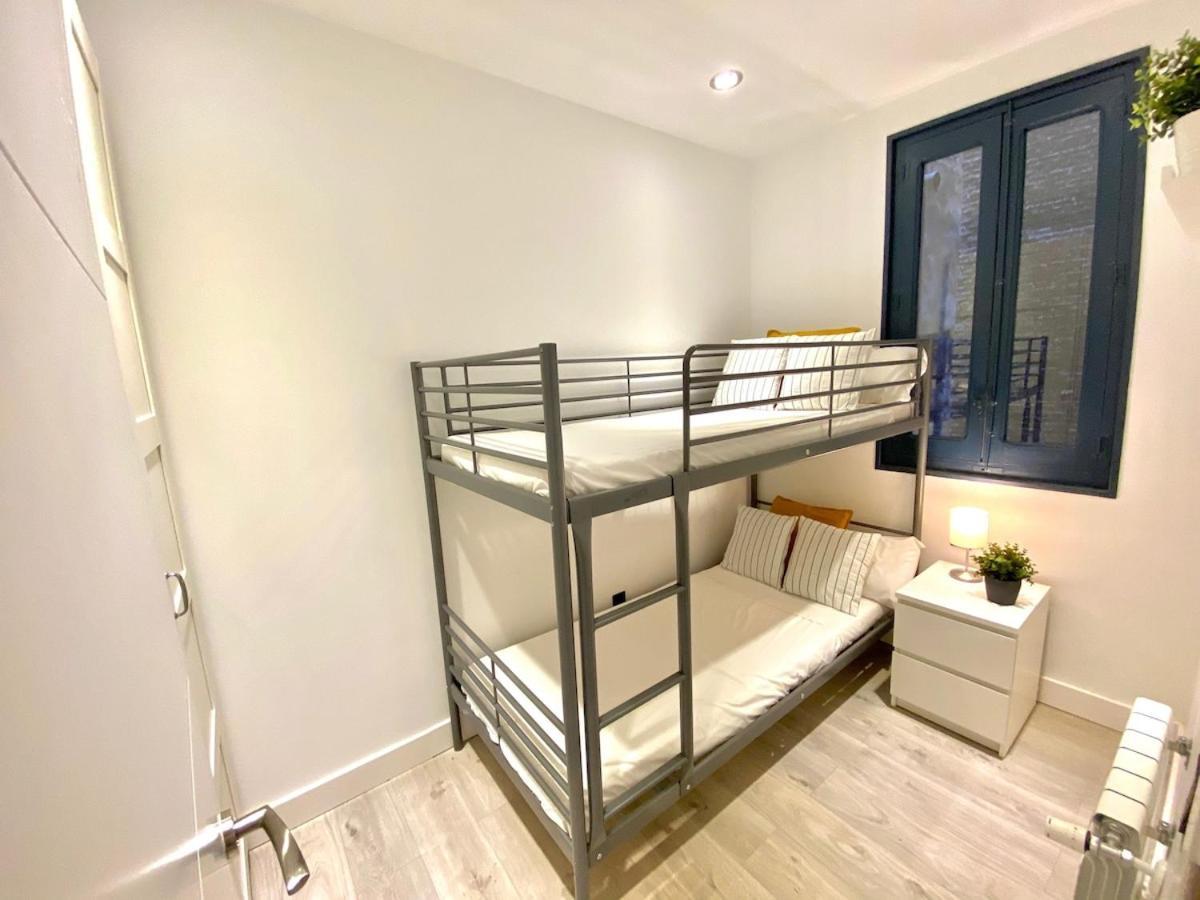 Encantador Apartamento Atocha Madrid Luaran gambar